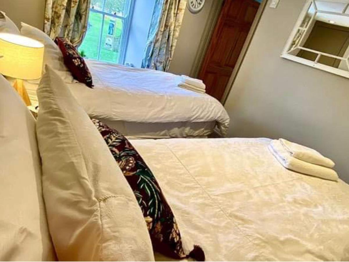 Bird In Bush Elsdon Hotel ภายนอก รูปภาพ