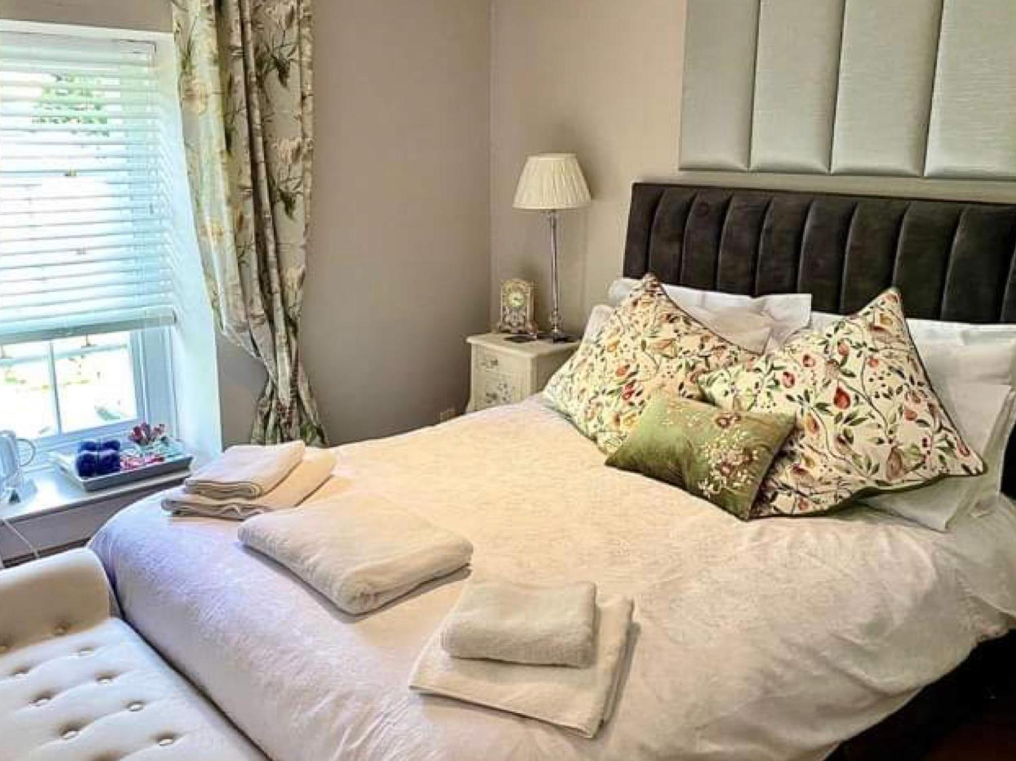 Bird In Bush Elsdon Hotel ภายนอก รูปภาพ
