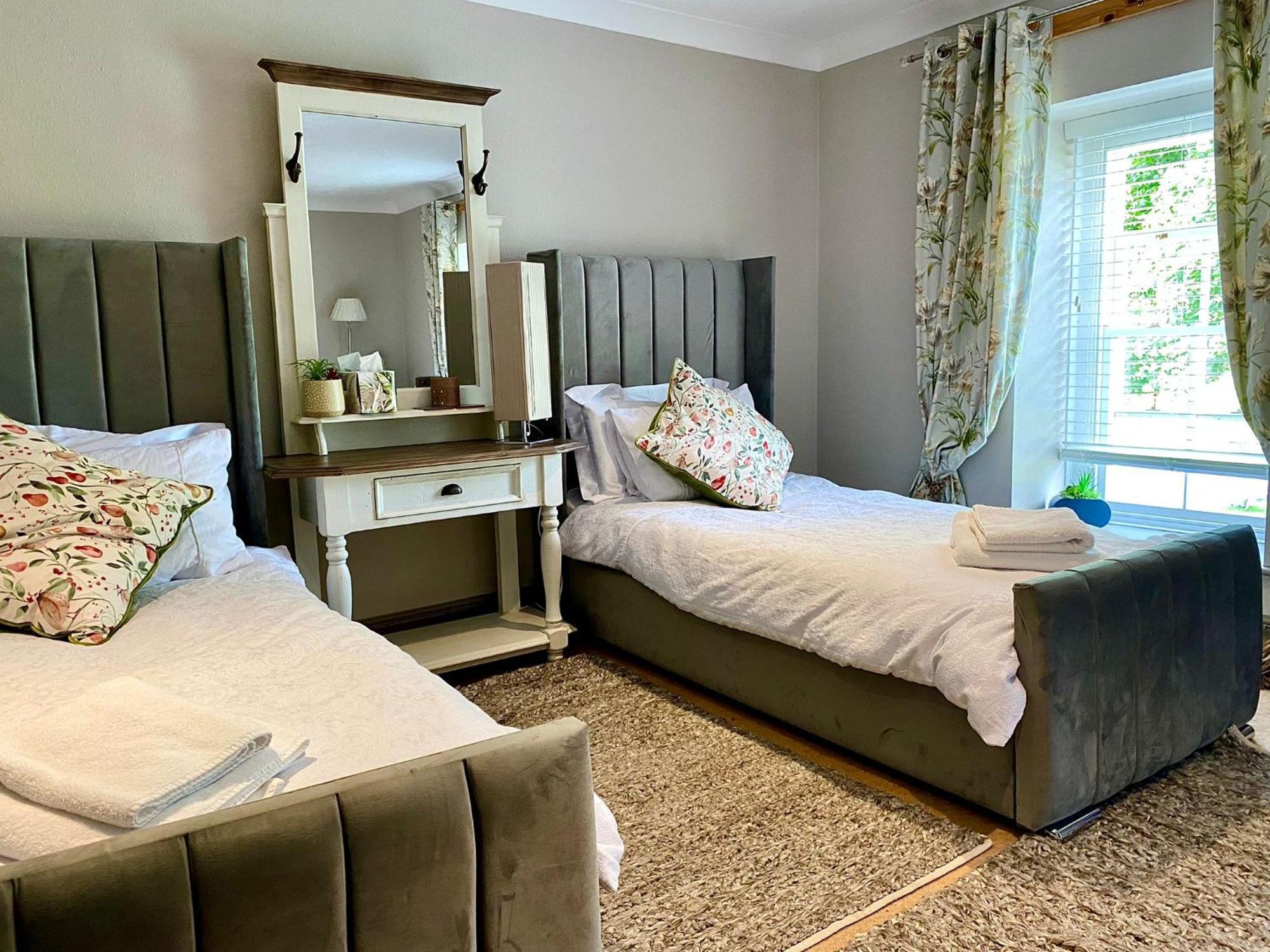 Bird In Bush Elsdon Hotel ภายนอก รูปภาพ